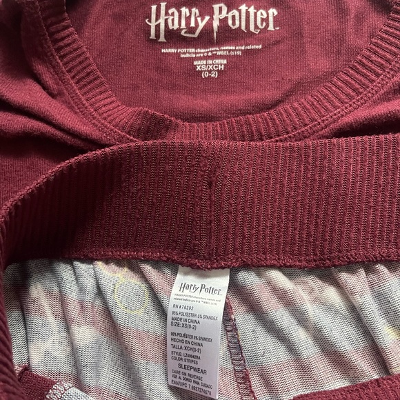 Harry Potter 2pc Jogger Style PJ set Size XS - Picture 4 of 12